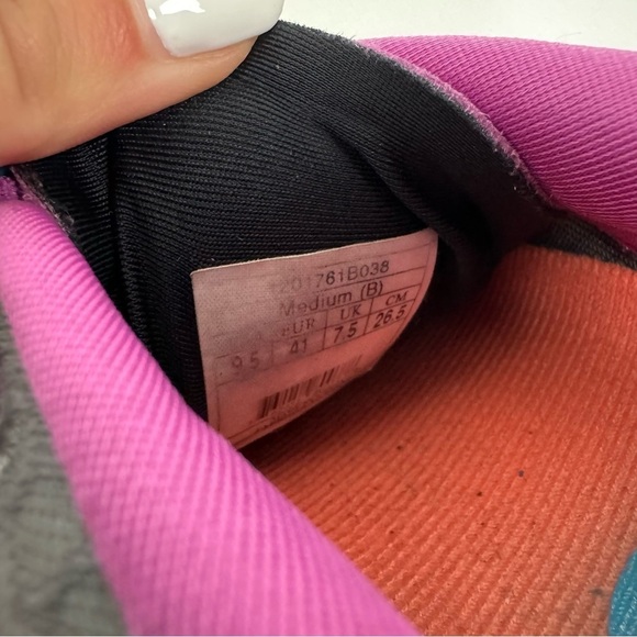 Brooks Pure Connect Grey & Purple Athletic Shoes Running - Picture 6 of 7